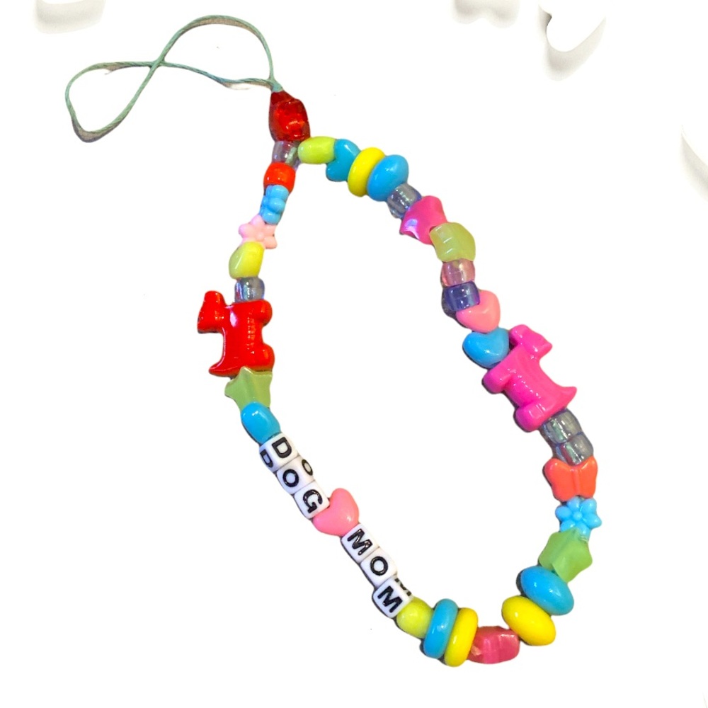 Beaded Phone Charm “Dog Mom”